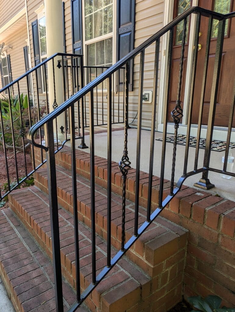 fence painting