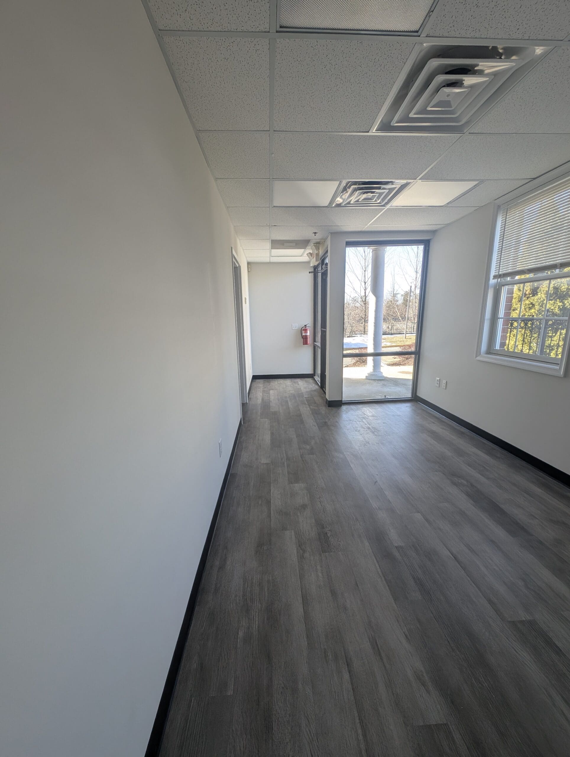 should you paint ceilings the same color as walls