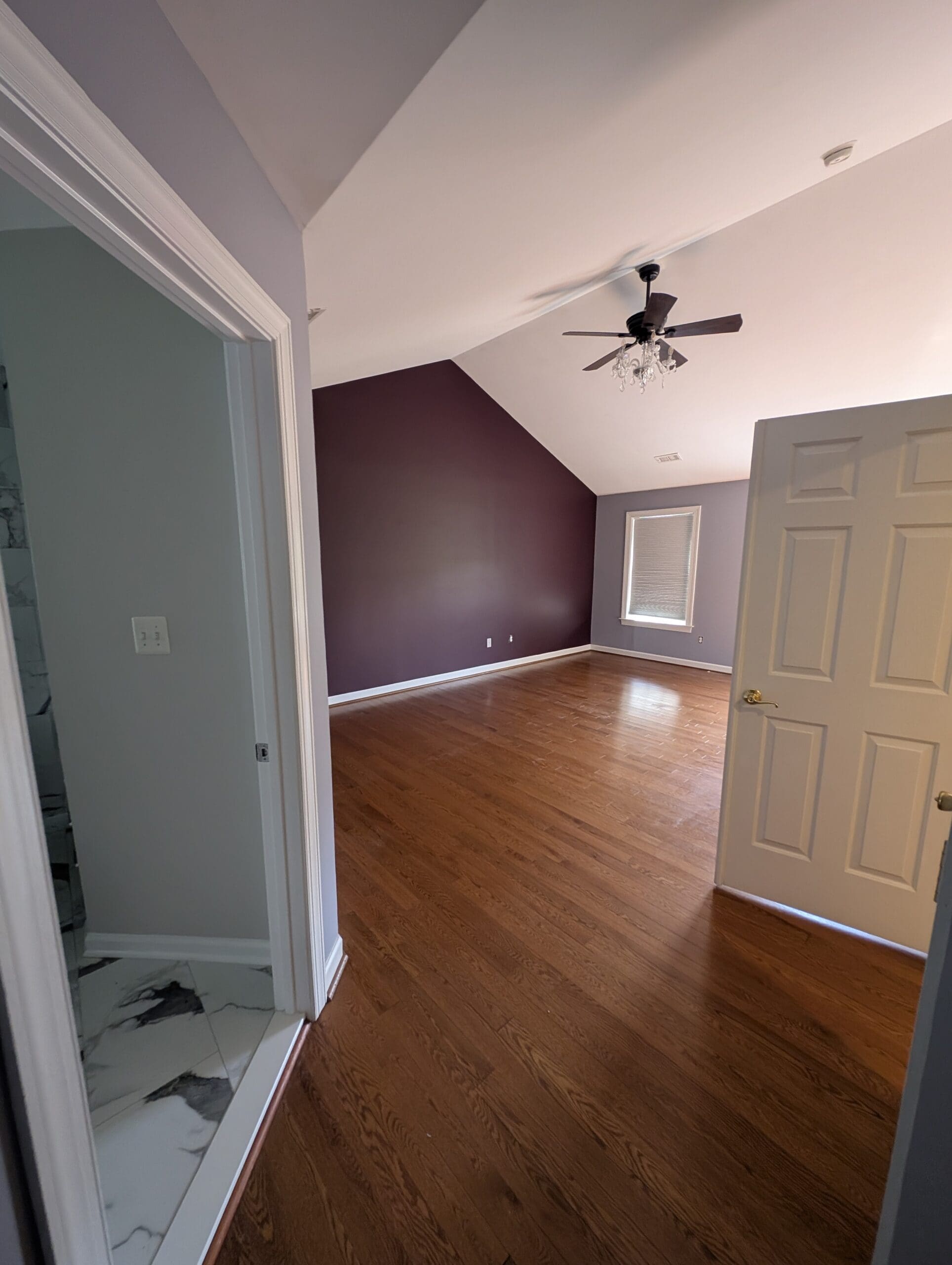 should you paint ceilings the same color as walls